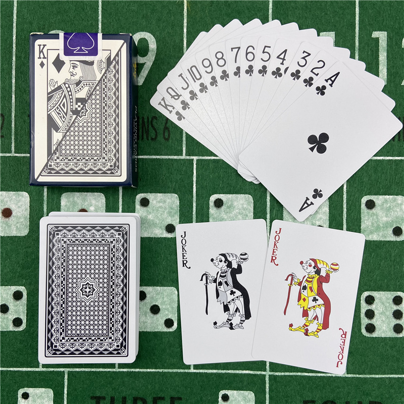 Durable Poker Cards 1 Deck – W - Board Game Hotel 评论和价格