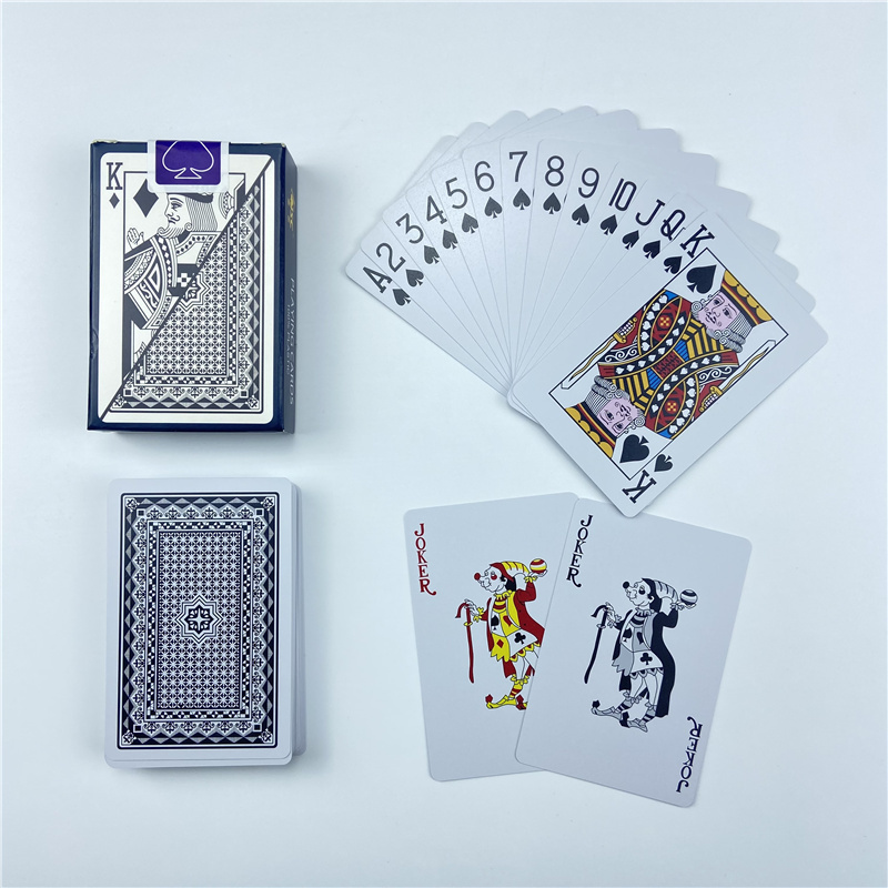 Durable Poker Cards 1 Deck – W - Board Game Hotel 评论和价格
